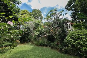 Katamanda Villa Chanti pool with gardens near Kata beach