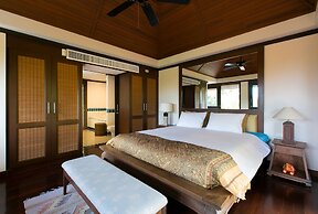 Katamanda Villa Chanti pool with gardens near Kata beach