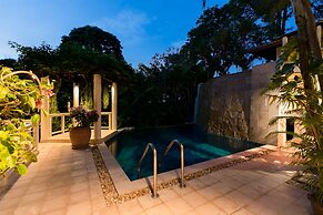 Katamanda Villa Chanti pool with gardens near Kata beach