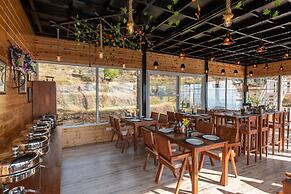 Vinyasa Resort