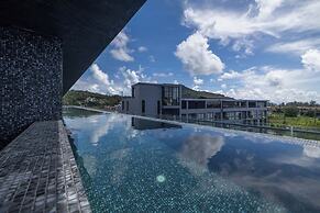 Modern Condo Boutique Style Resort- CGB4
