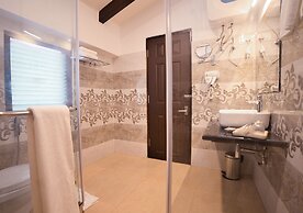 Voyage Glenz Resort
