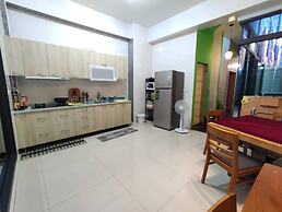 Huyan Feng Hotel