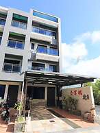 Huyan Feng Hotel