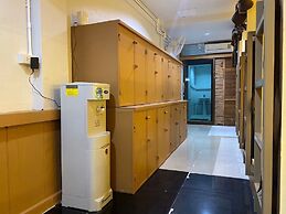 Long Doo Hostel