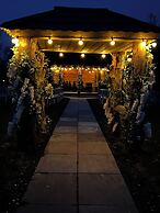 Silverwood Luxury Lodge Resort