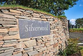 Silverwood Luxury Lodge Resort