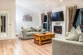 Silverwood Luxury Lodge Resort