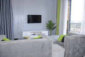 Oasis Hotel