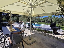 Olive Garden Paradise with Swimming pool