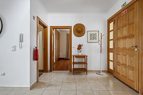 Sunny House by Homie