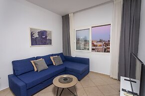 Palm Beach Sea View Apt by TrulyCyprus