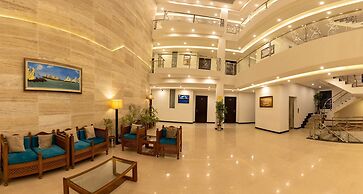 Mount Feast Hotel