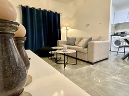 White Arches Sea View Apt No.2 by TrulyCyprus