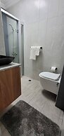 New and Modern 2 Bedroom Apt 5a