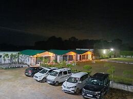 Six Seasons Resort