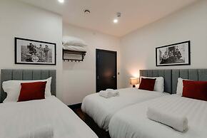 Harrisons Aparthotel