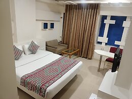 Hotel Apna Palace