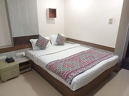 Hotel Apna Palace