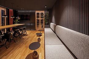 B5 Apartments