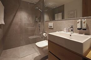 B5 Apartments