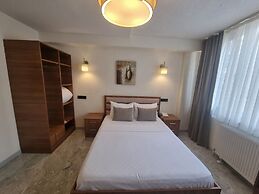 Costa Karakoy Hotel