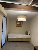 Costa Karakoy Hotel