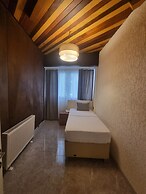 Costa Karakoy Hotel