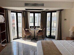 Costa Karakoy Hotel