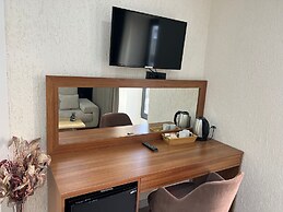 Costa Karakoy Hotel