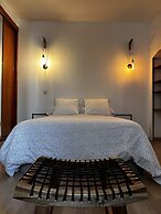 MRTN APARTMENTS & SUITES