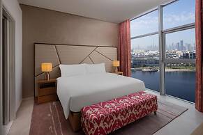 Hilton Dubai Creek Hotel & Residences
