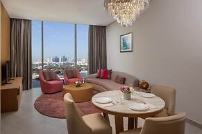 Hilton Dubai Creek Hotel & Residences
