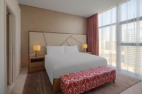 Hilton Dubai Creek Hotel & Residences