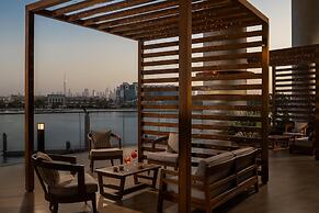 Hilton Dubai Creek Hotel & Residences