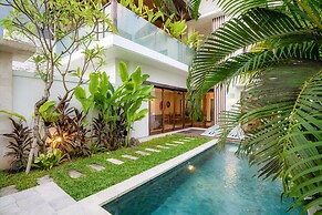 Moonlight Villa 3 by Betterplace