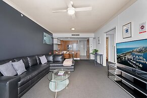 Chevron Renaissance - Wow Stay