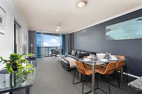 Chevron Renaissance - Wow Stay