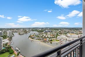 Chevron Renaissance - Wow Stay