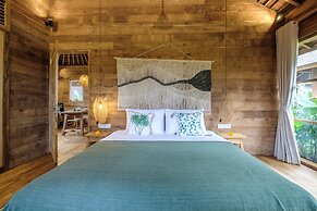 Kaju Bungalow by Betterplace