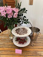 Noosa Hinterland Escape