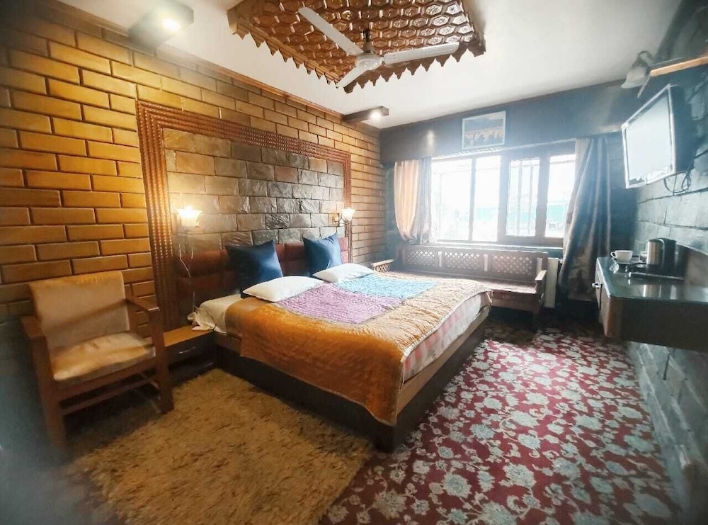 Hotel Akbar