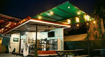 Habitat Surf Glamp