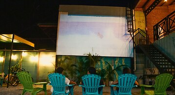 Habitat Surf Glamp