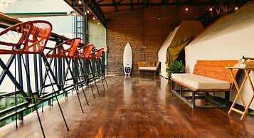 Habitat Surf Glamp