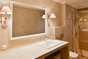 EFMAR Exclusive Stone Residences