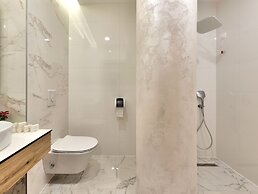 Hotel Emerald