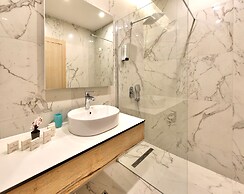 Hotel Emerald