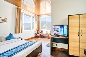Hotel Blue Poppy