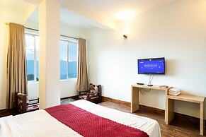 Hotel Blue Poppy